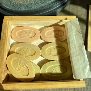 L’Occitane SAVONS d'INVITES Guest Soaps